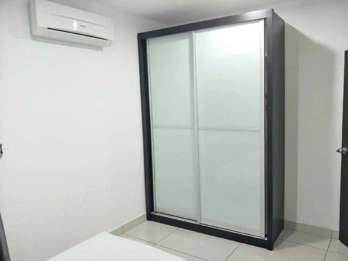 Jb City D'Esplanade Shopping Mall Condo 3 Room Johor Bahru 0*,